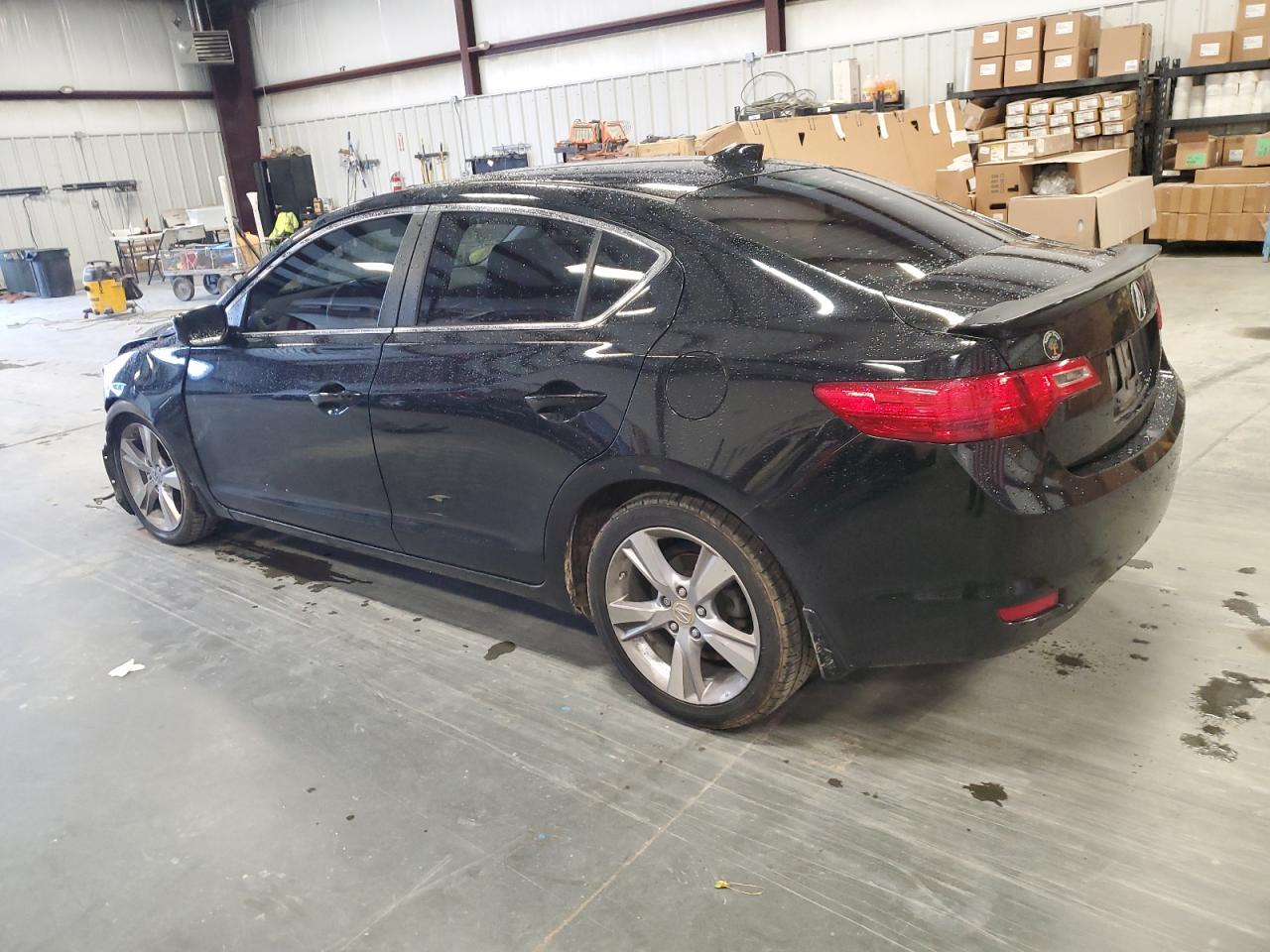 2013 Acura ILX - Image 2