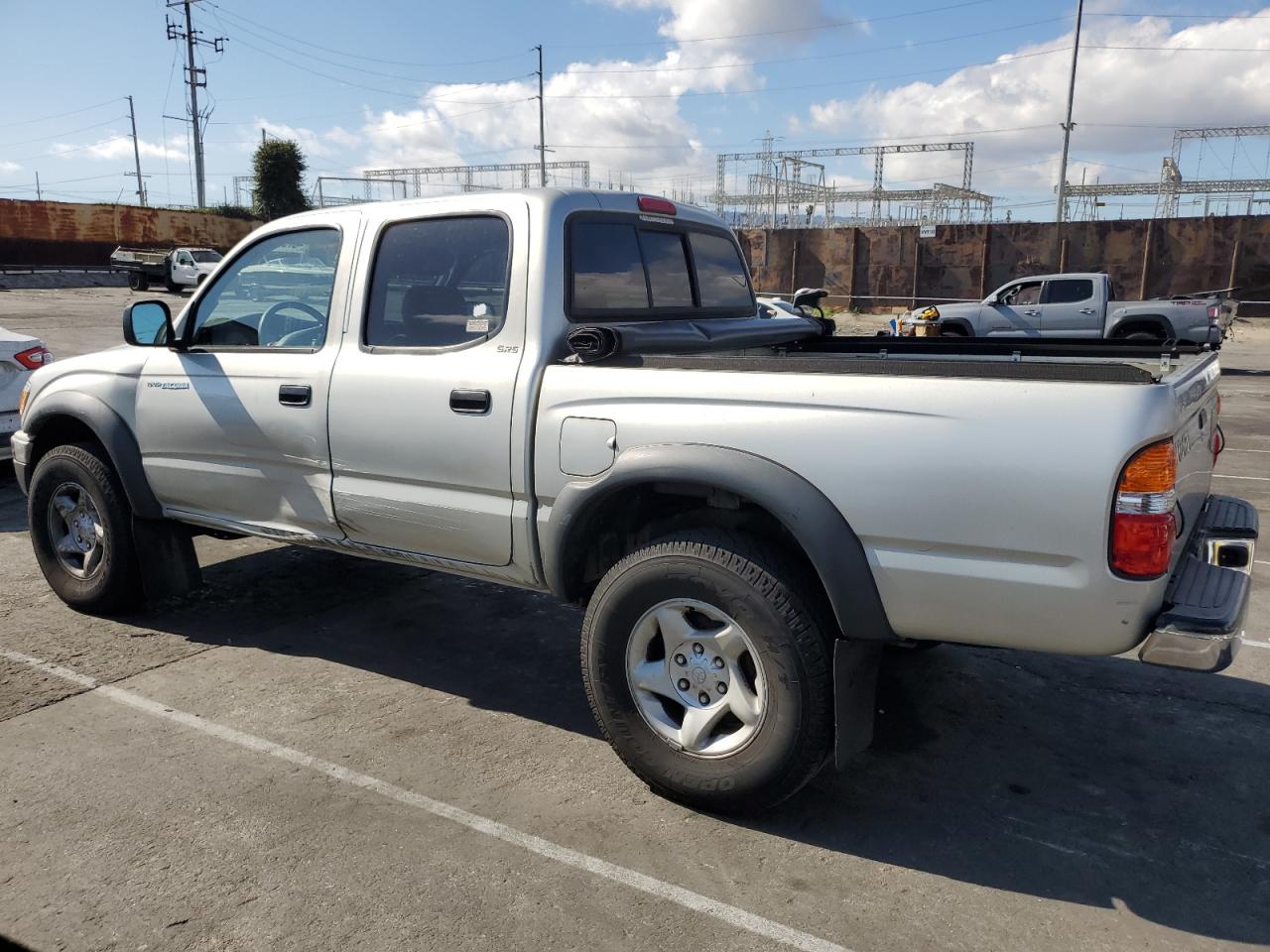 2002 Toyota Tacoma - Image 2