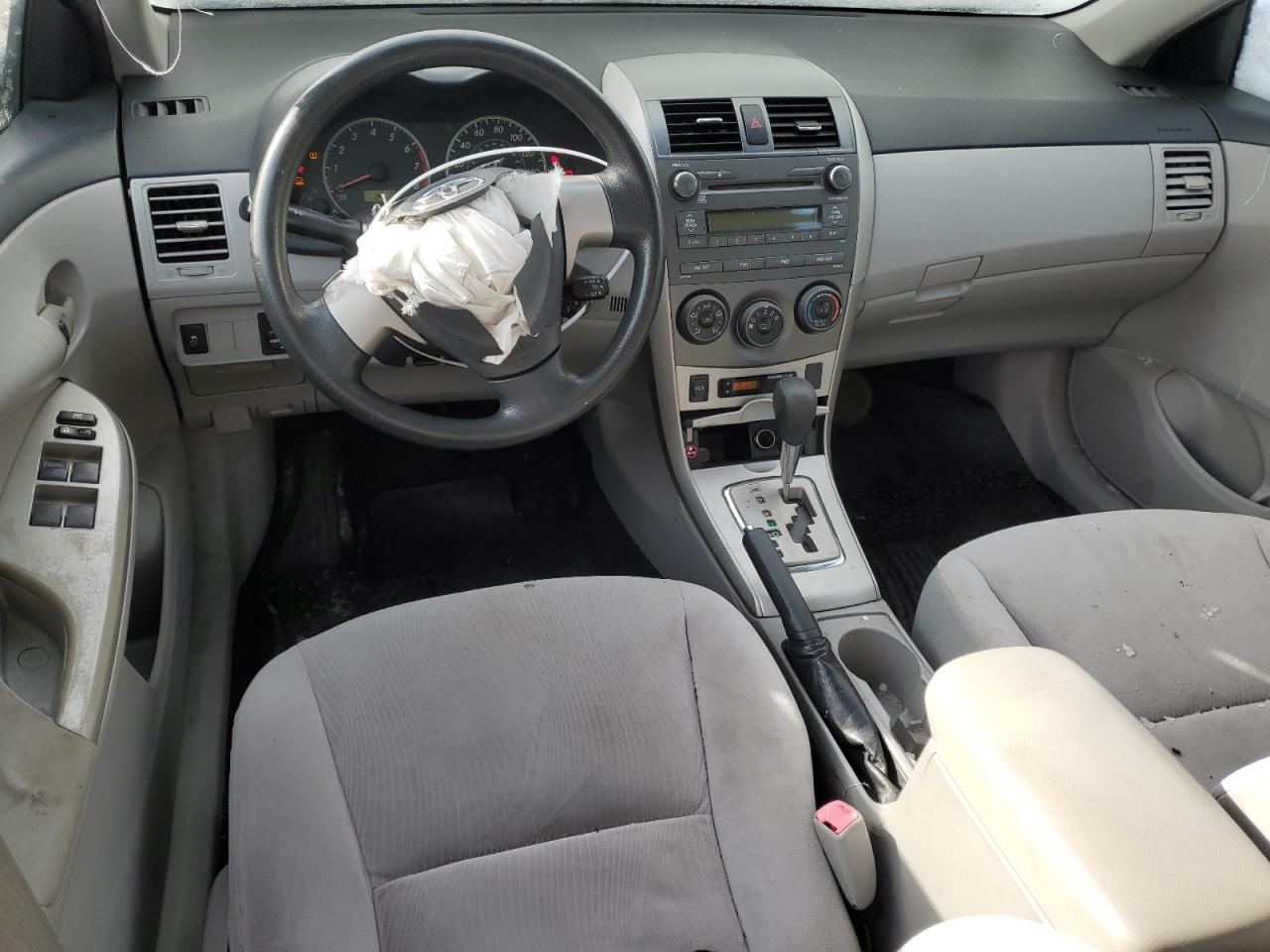 2011 Toyota Corolla - Image 8