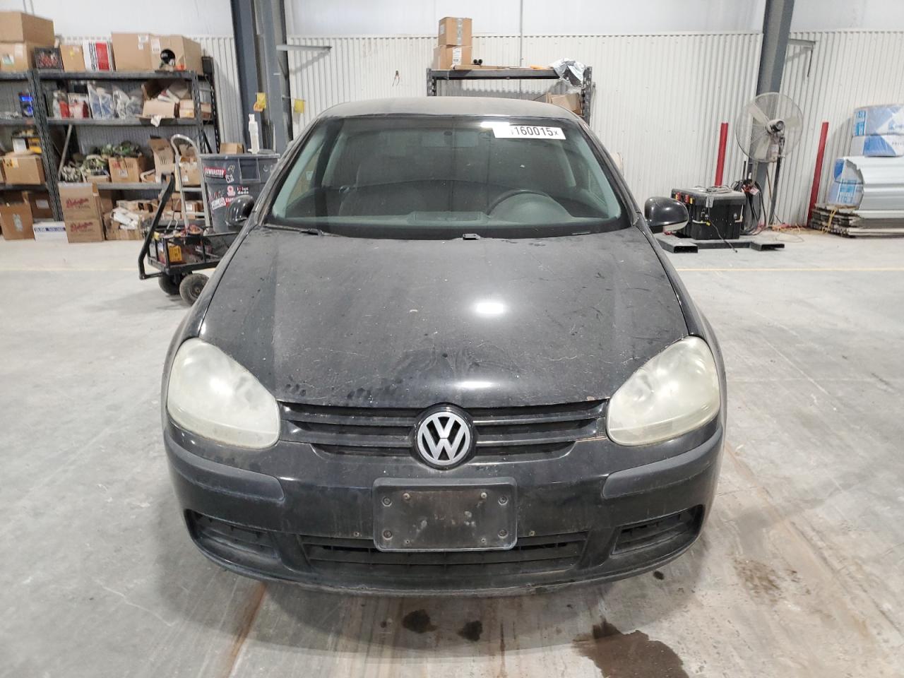 2009 Volkswagen Golf - Image 5