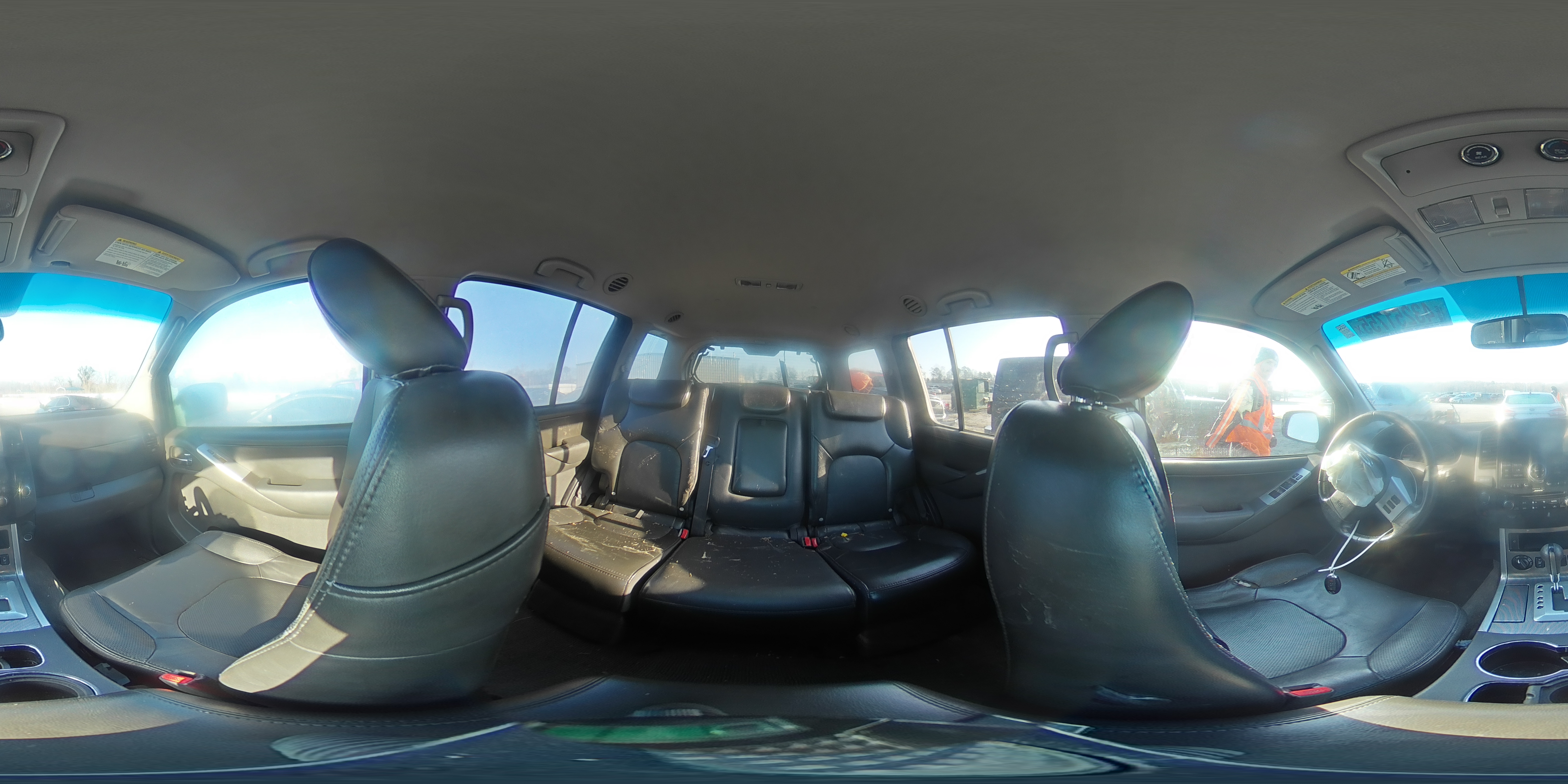 2011 Nissan Pathfinder - Image 14