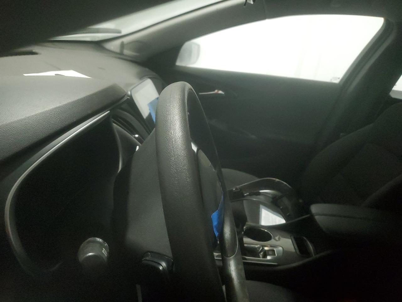 2023 Chevrolet Malibu - Image 9