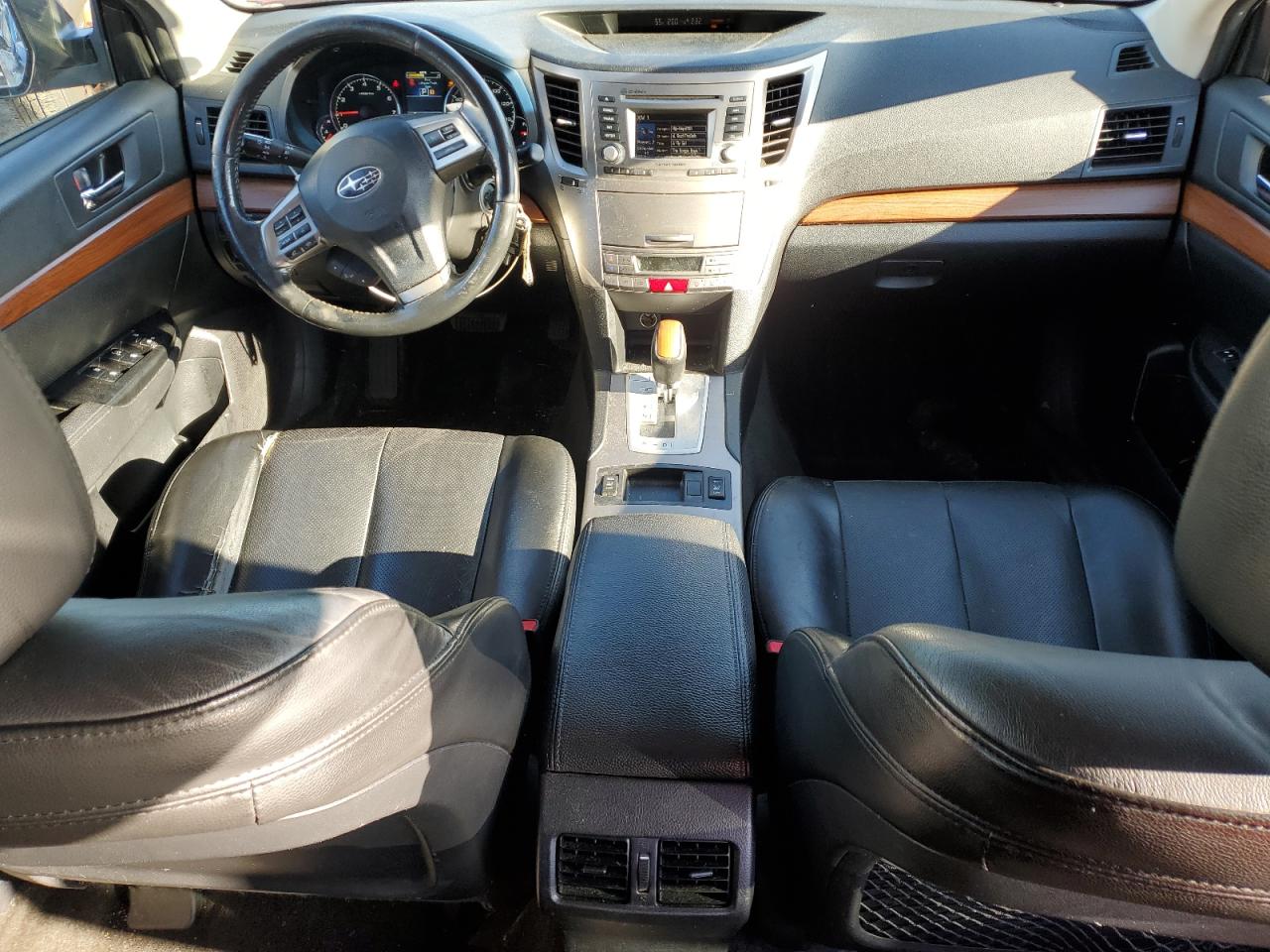 2013 Subaru Outback - Image 8