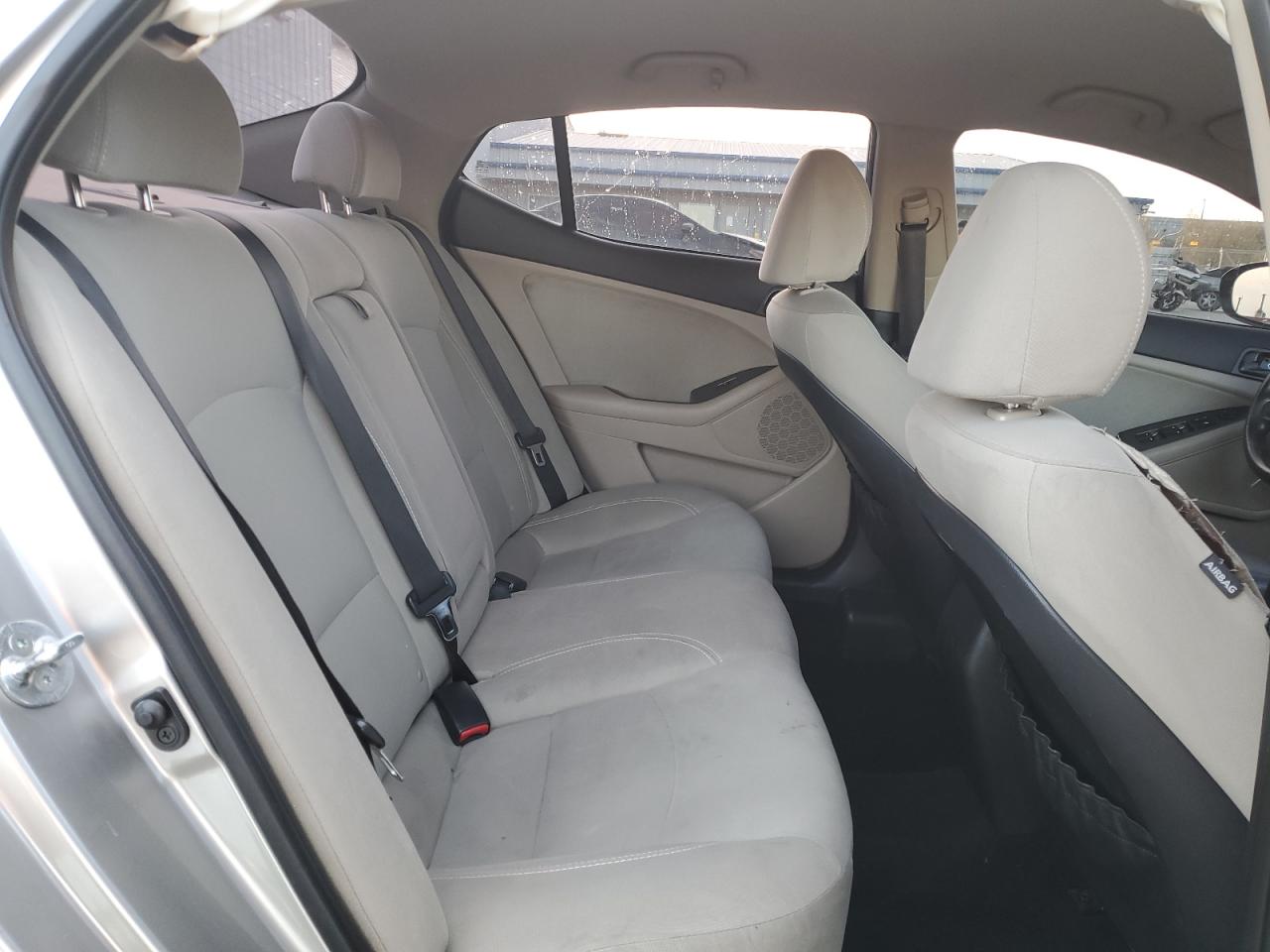 2014 Kia Optima - Image 10