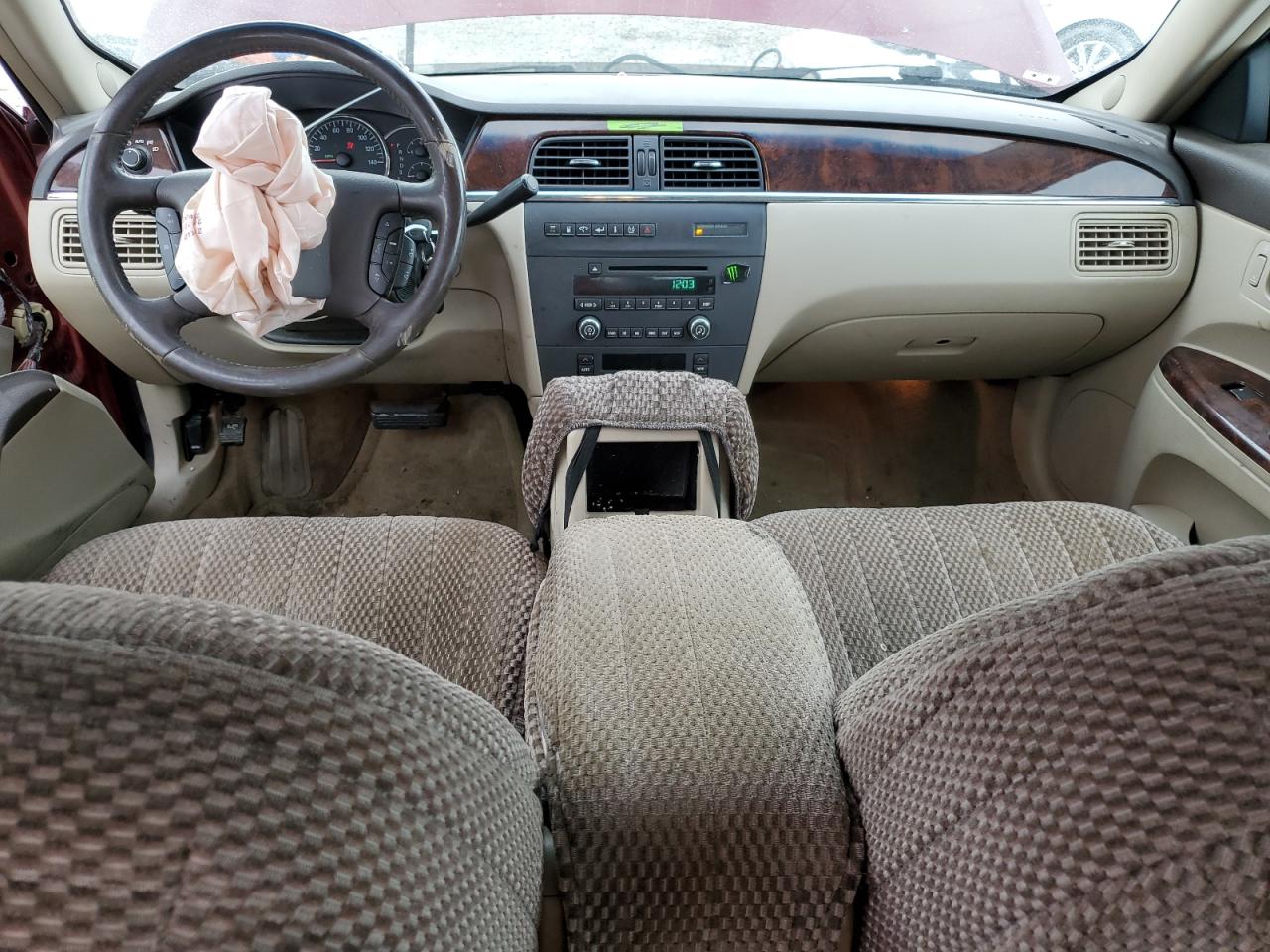 2009 Buick LaCrosse - Image 8