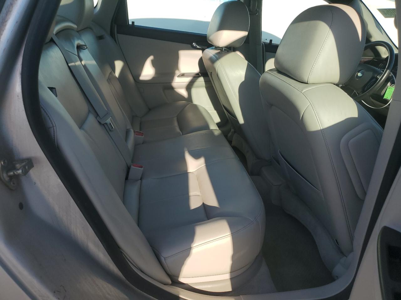 2013 Chevrolet Impala - Image 10