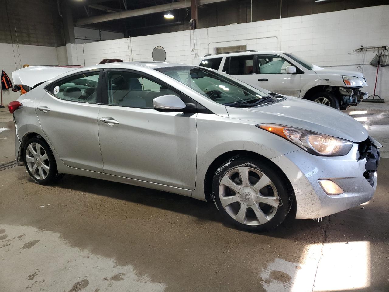 2012 Hyundai Elantra - Image 4