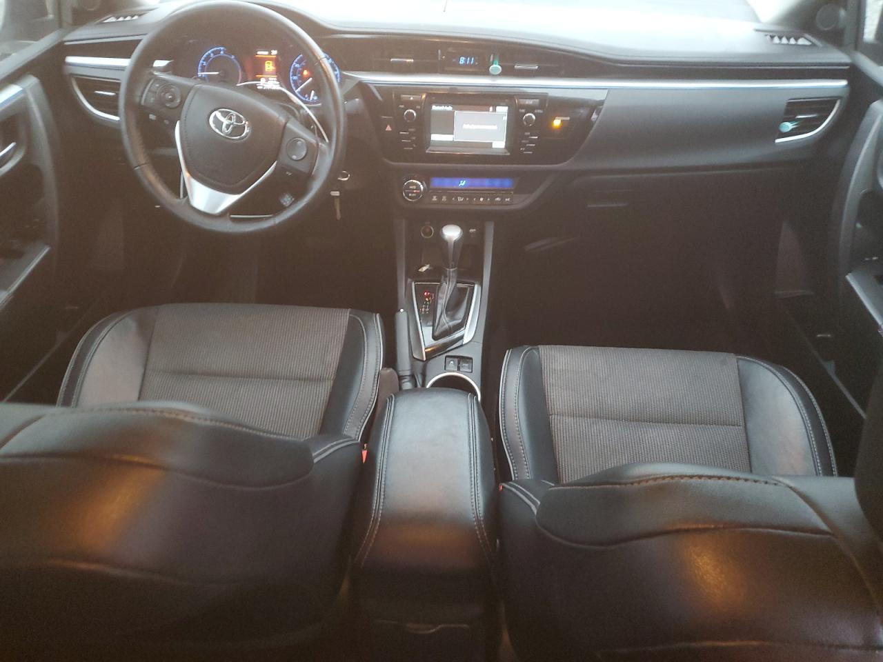 2015 Toyota Corolla - Image 8
