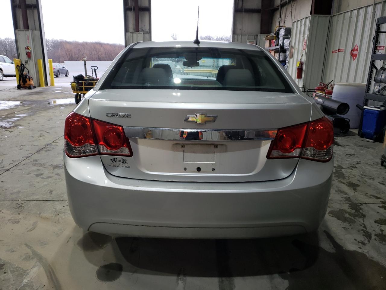 2011 Chevrolet Cruze - Image 6