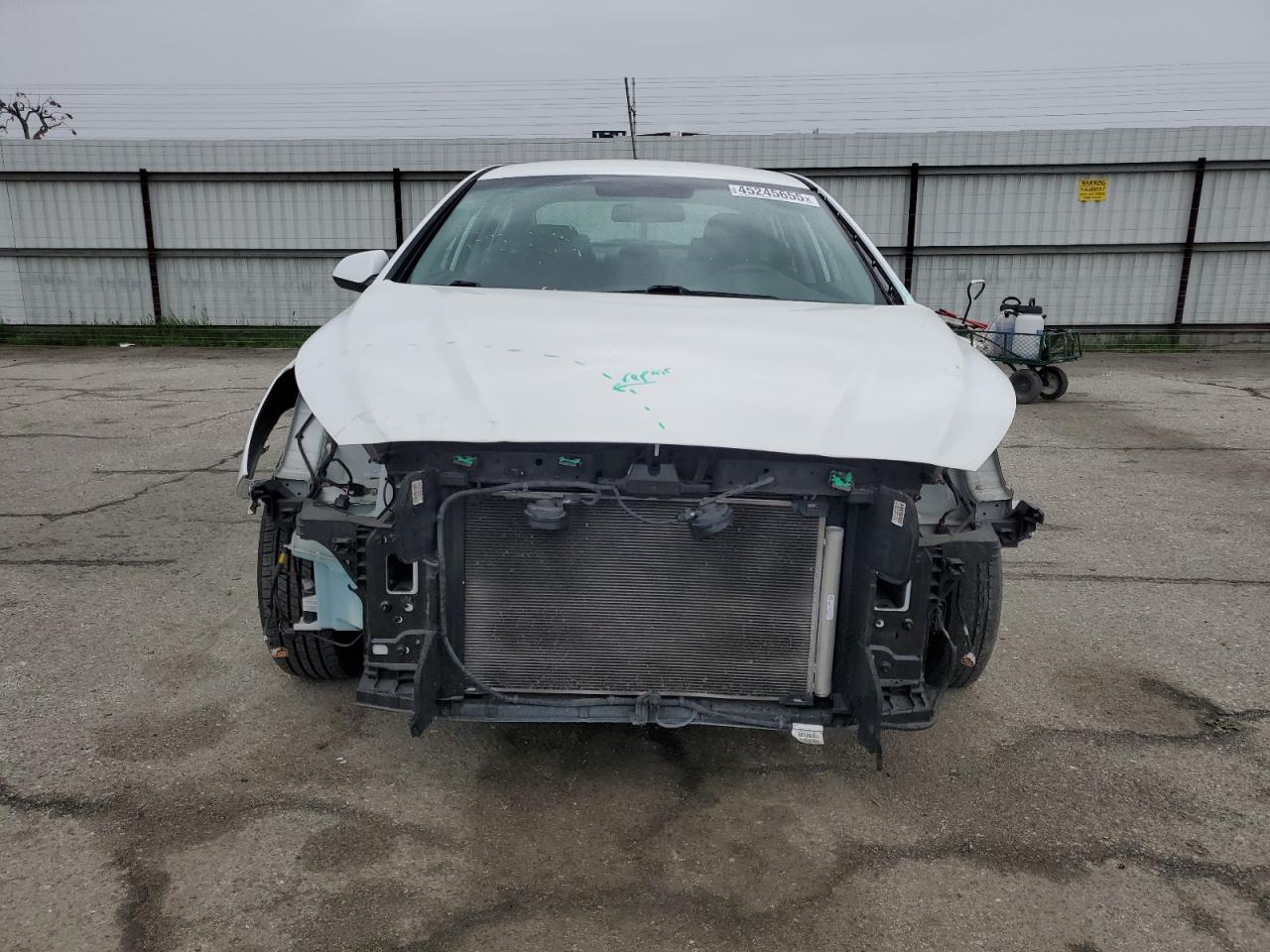 2018 Hyundai Sonata - Image 5