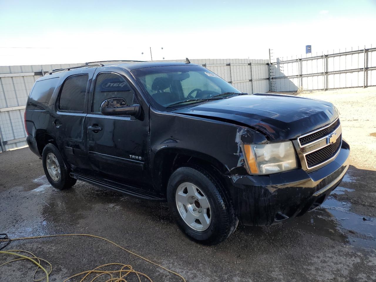 2011 Chevrolet Tahoe - Image 4