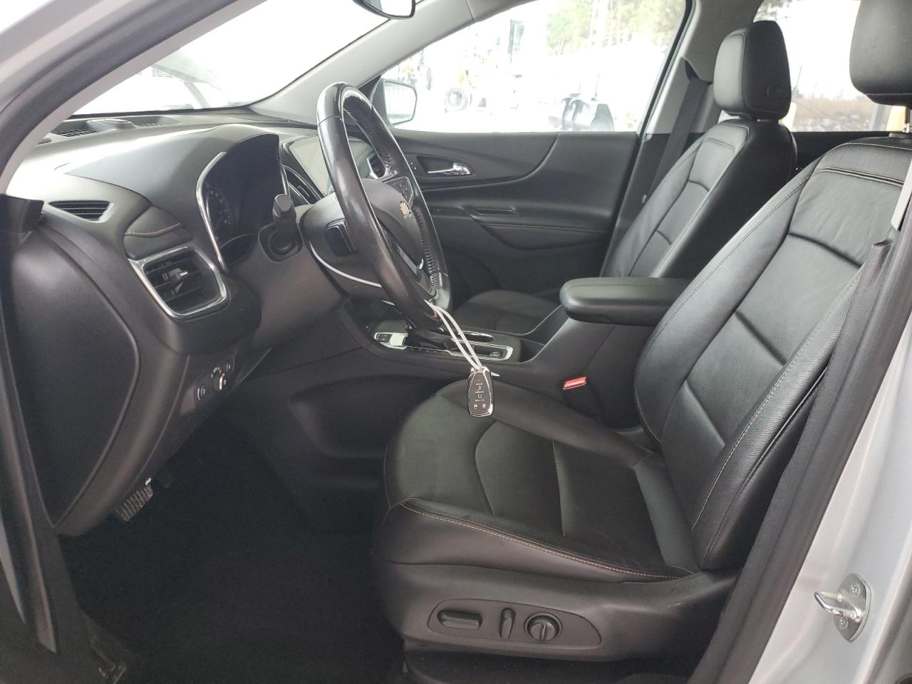 2GNAXYEXXL6240745 CHEVROLET EQUINOX 2020
