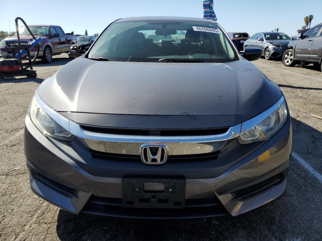 2018 Honda Civic - Image 5