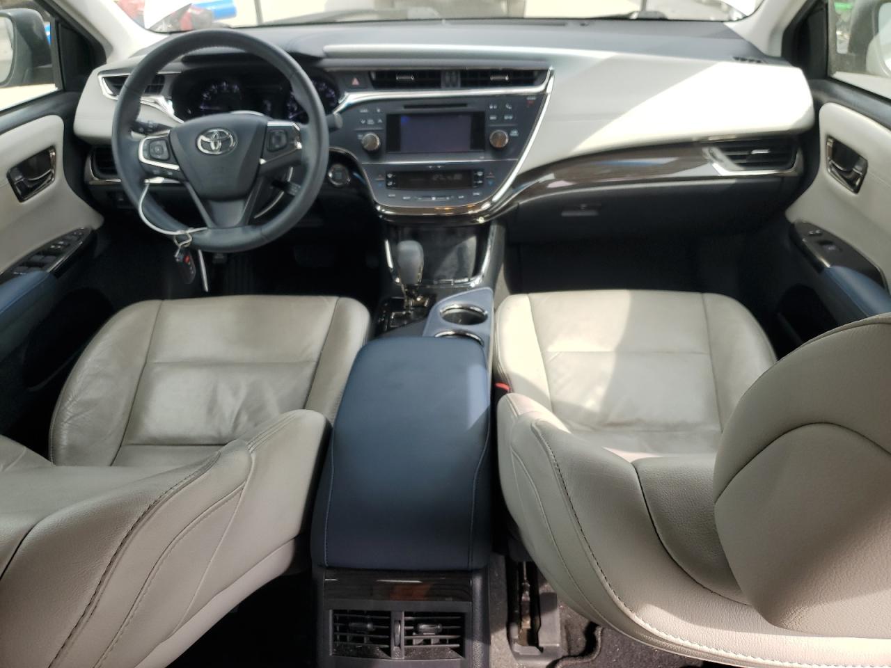 2013 Toyota Avalon - Image 8