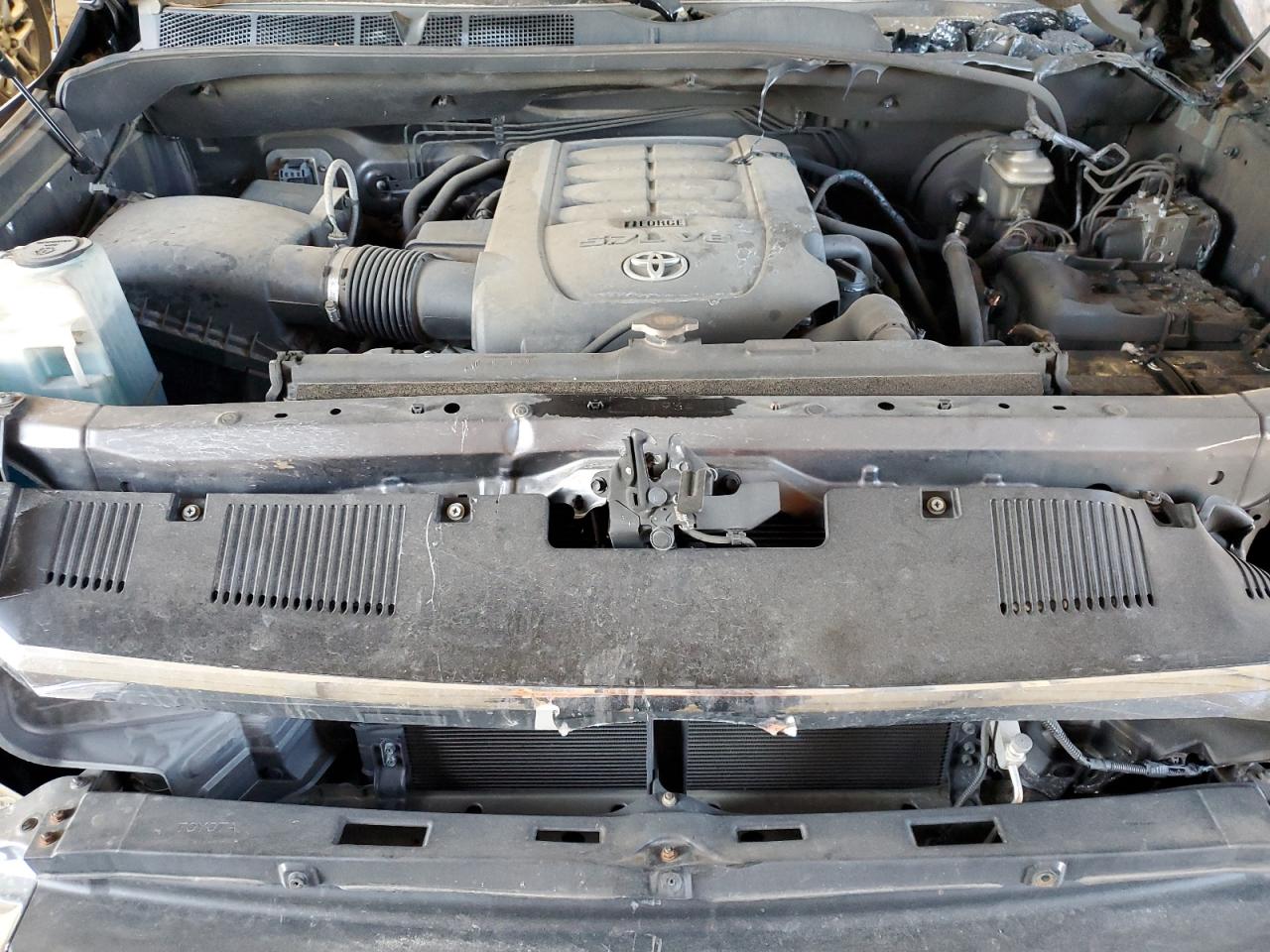 2017 Toyota Tundra - Image 11