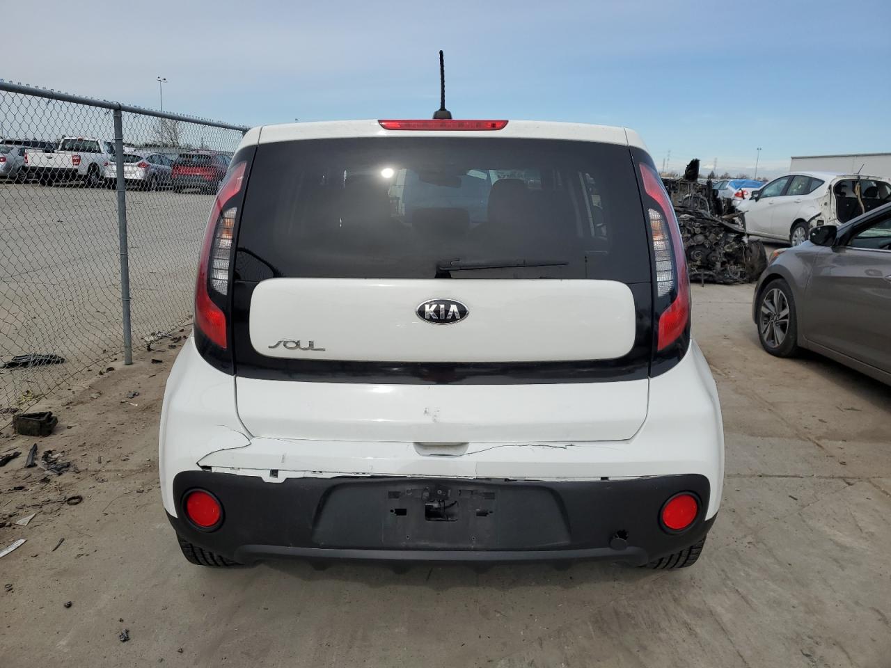 2017 Kia Soul - Image 6