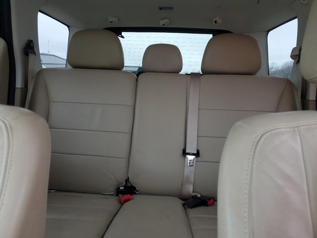 2012 Ford Escape - Image 10