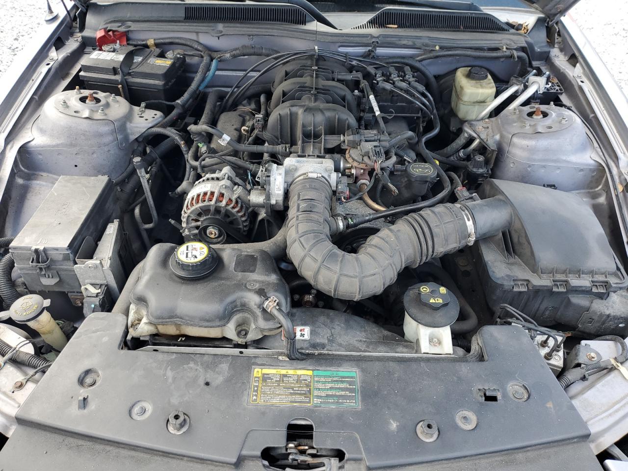 2006 Ford Mustang - Image 11
