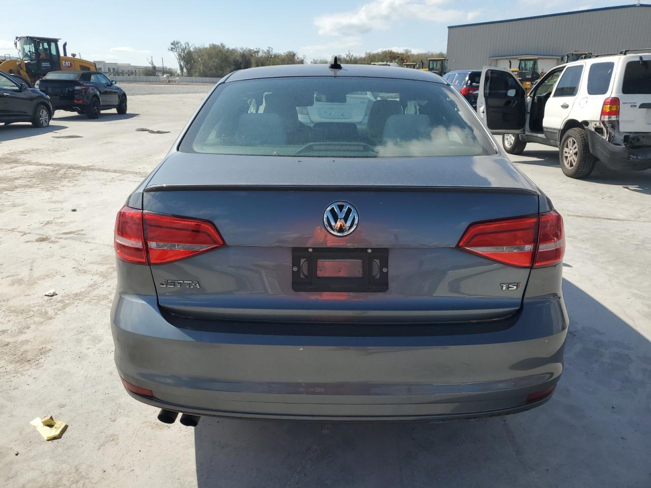 2015 Volkswagen Jetta - Image 6