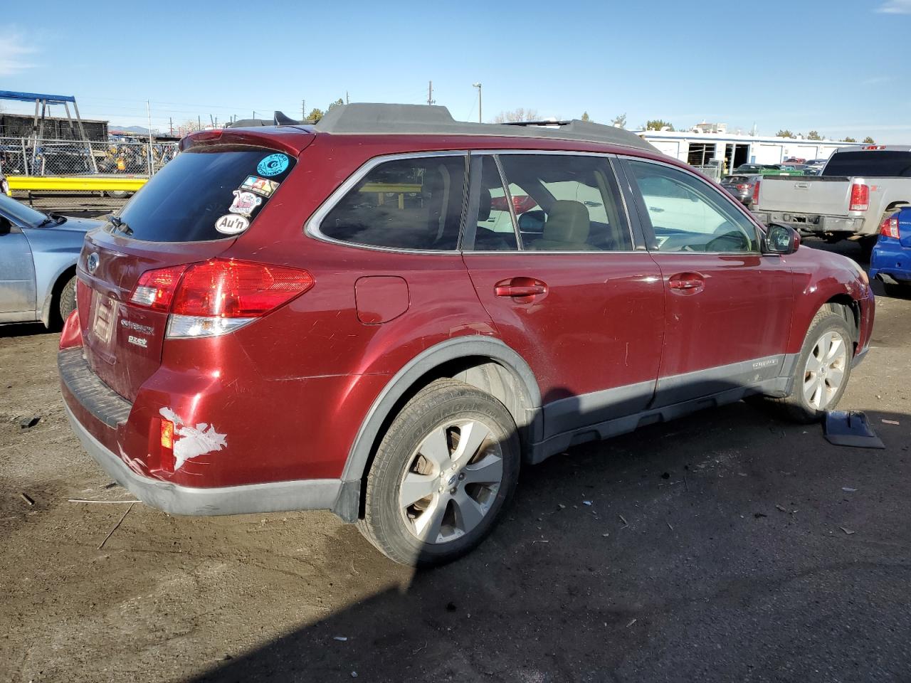 2011 Subaru Outback - Image 3