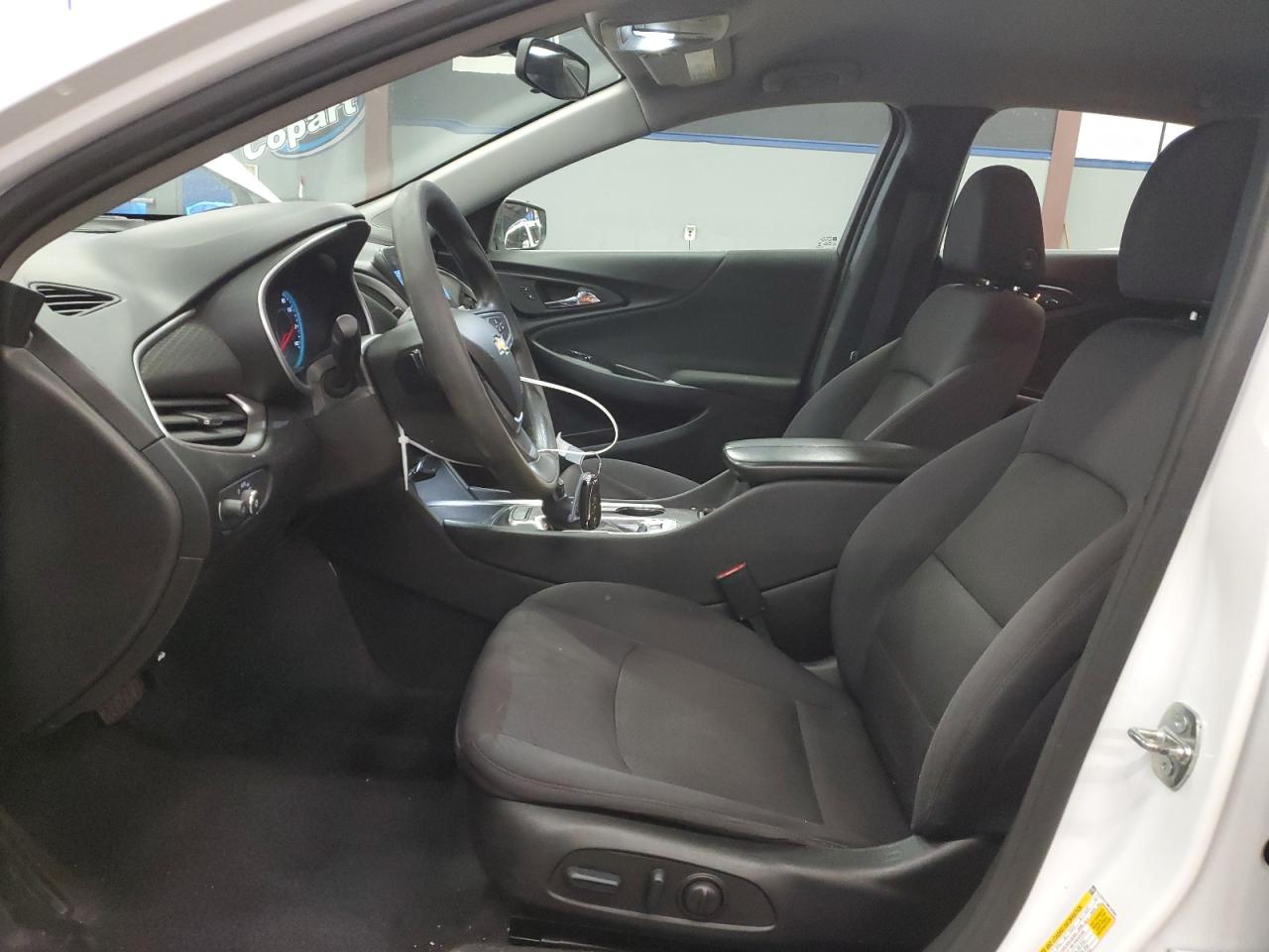 2022 Chevrolet Malibu - Image 7