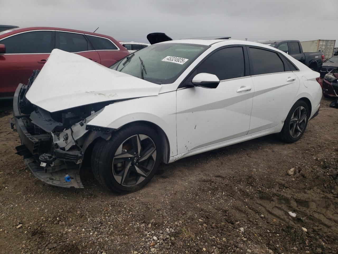 2021 Hyundai Elantra - Image 1