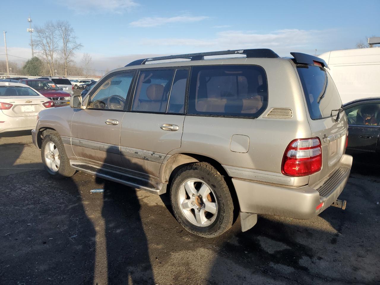 2003 Toyota Land Cruiser - Image 2