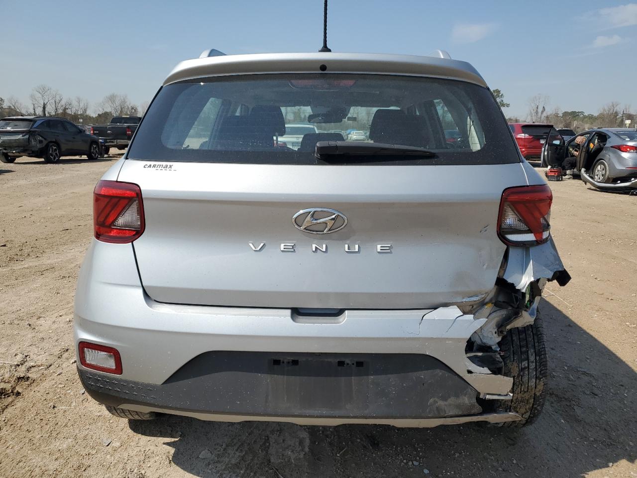 2023 Hyundai Venue - Image 6