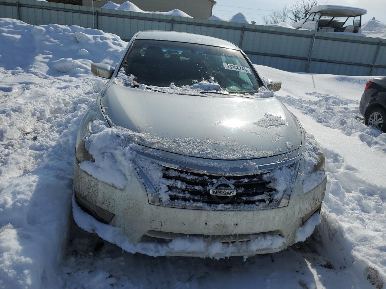 2015 Nissan Altima - Image 5
