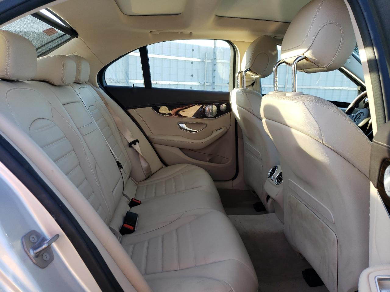 2016 Mercedes-Benz C-klasse - Image 10