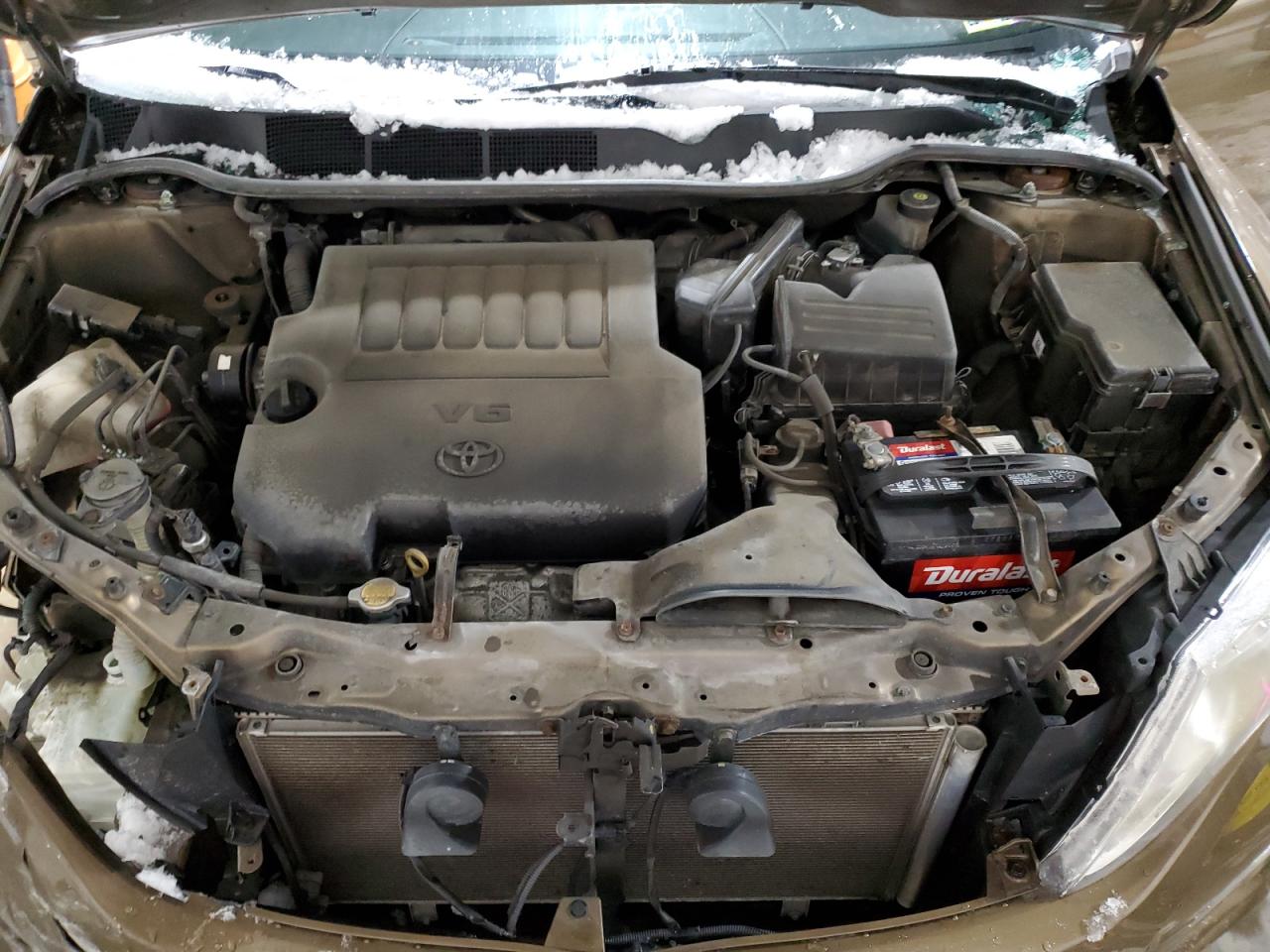 2014 Toyota Venza - Image 12
