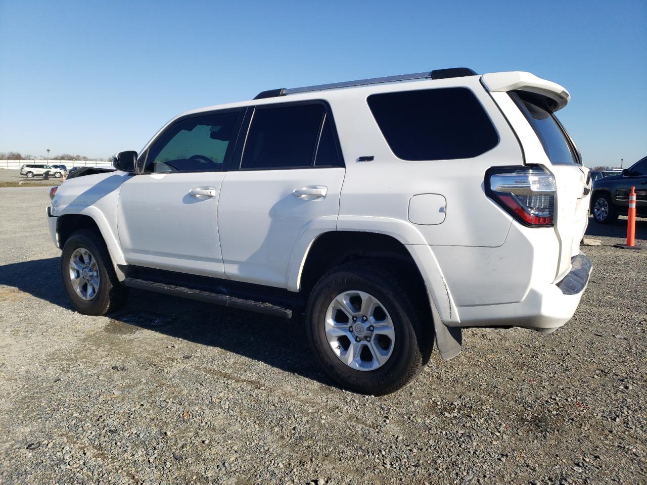 2020 Toyota 4Runner - Image 2