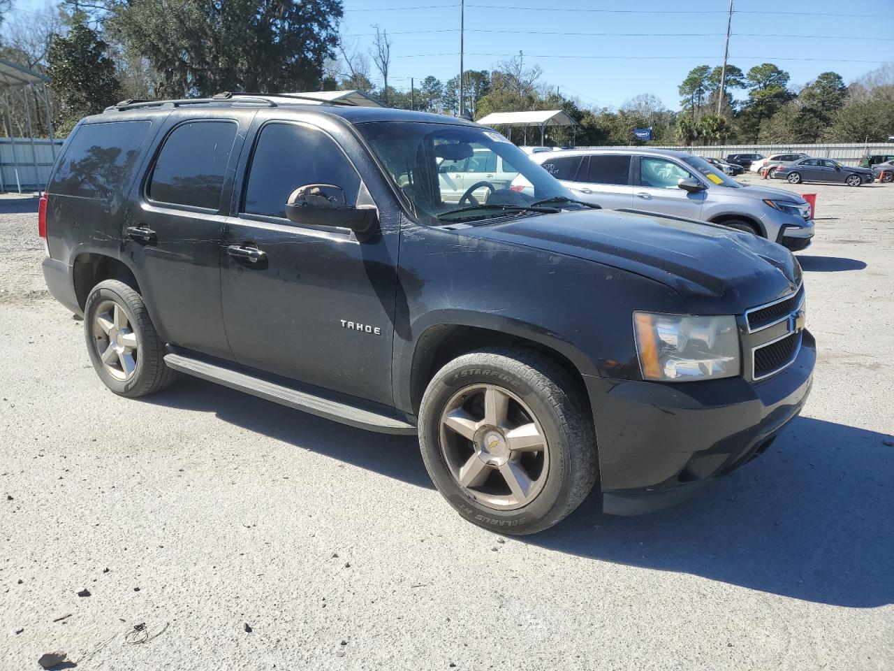 2013 Chevrolet Tahoe - Image 4