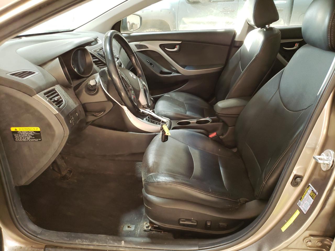 2014 Hyundai Elantra - Image 7
