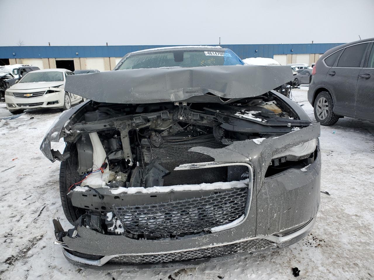 2017 Chrysler 300 - Image 5
