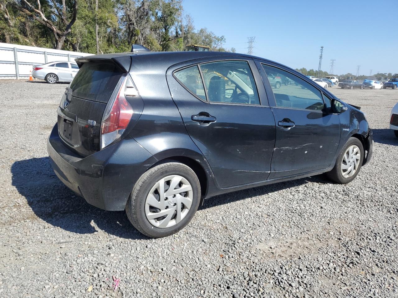 2015 Toyota Prius - Image 3