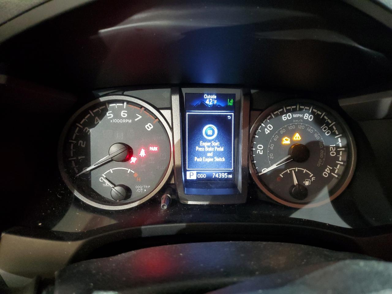 2019 Toyota Tacoma - Image 9