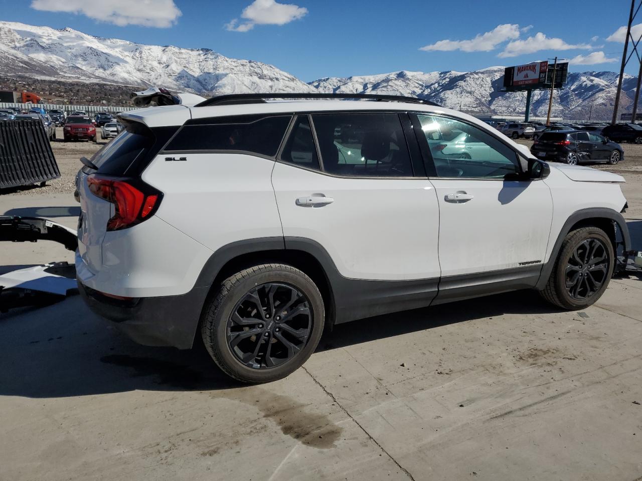 2020 GMC Terrain - Image 3