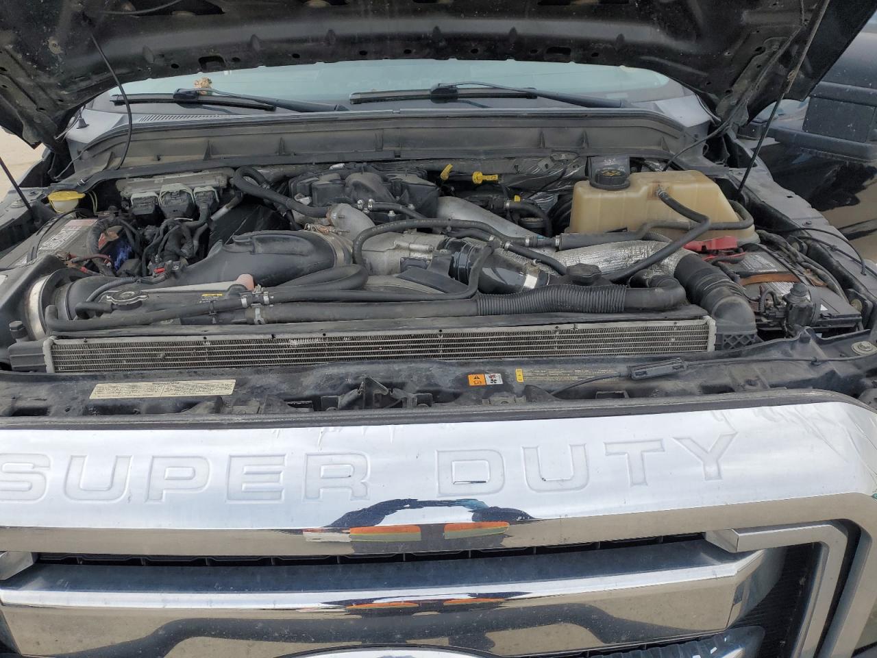 2012 Ford F350 - Image 11
