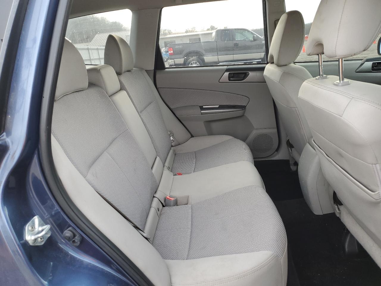 2013 Subaru Forester - Image 12