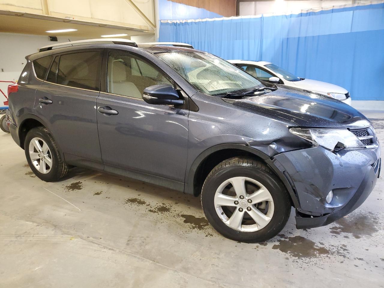 2013 Toyota RAV 4 - Image 4