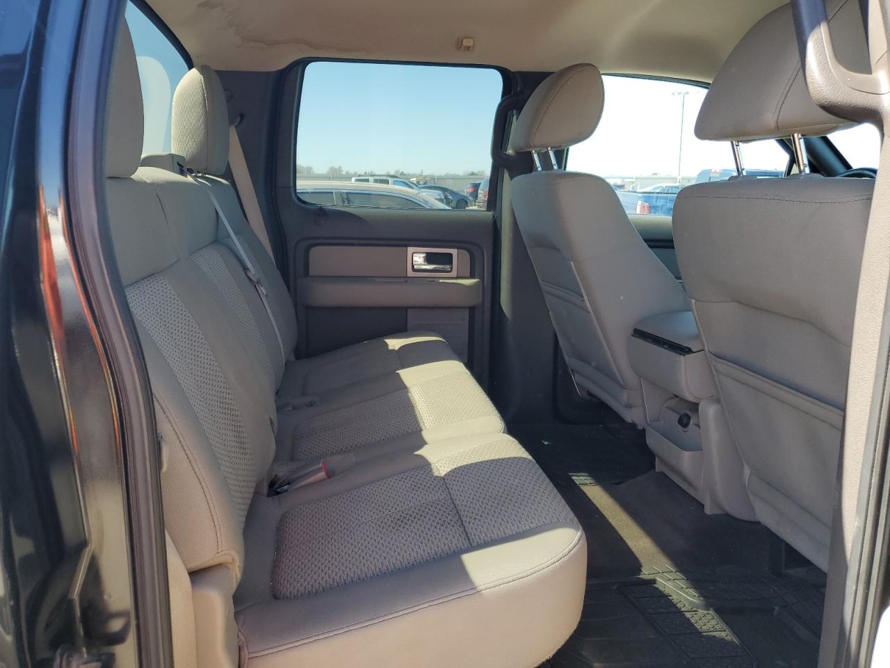 2010 Ford F-150 - Image 10