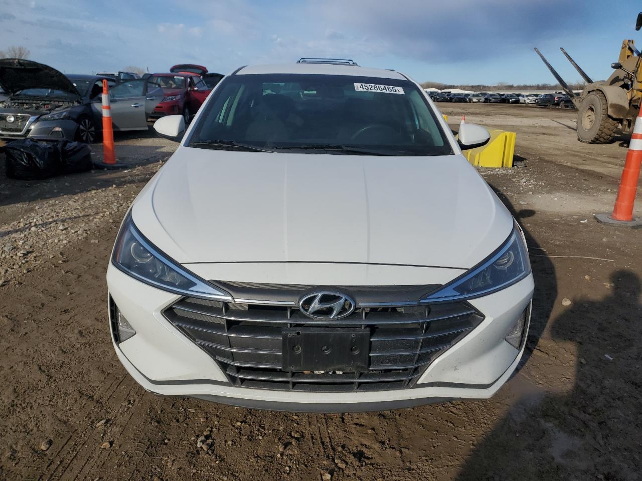 2020 Hyundai Elantra - Image 5