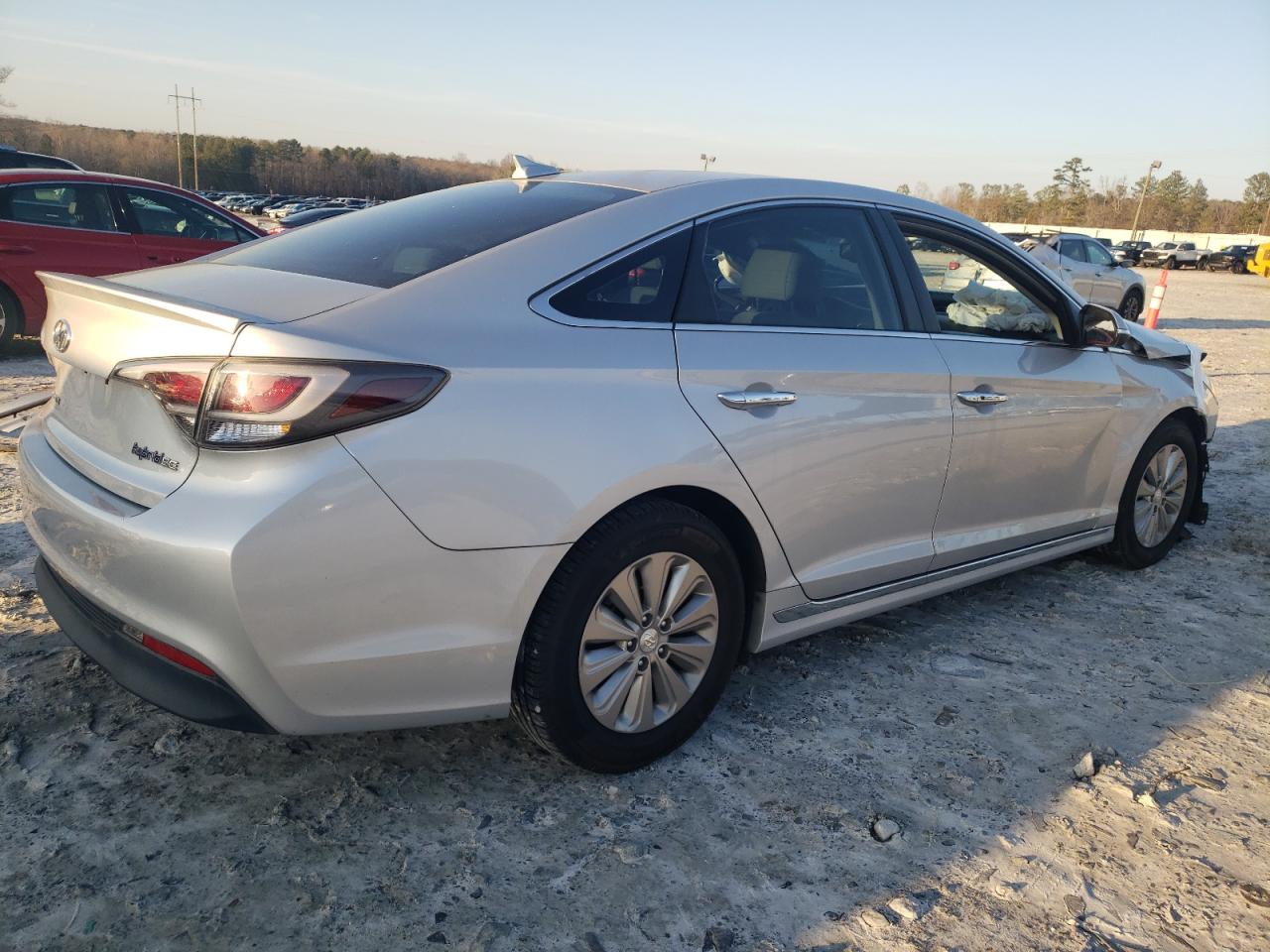 2016 Hyundai Sonata - Image 3