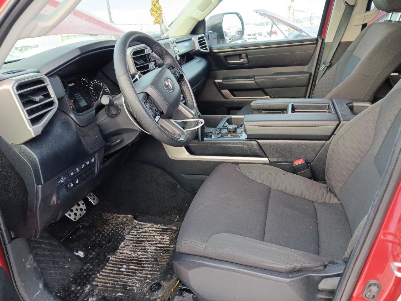 2024 Toyota Tundra - Image 7