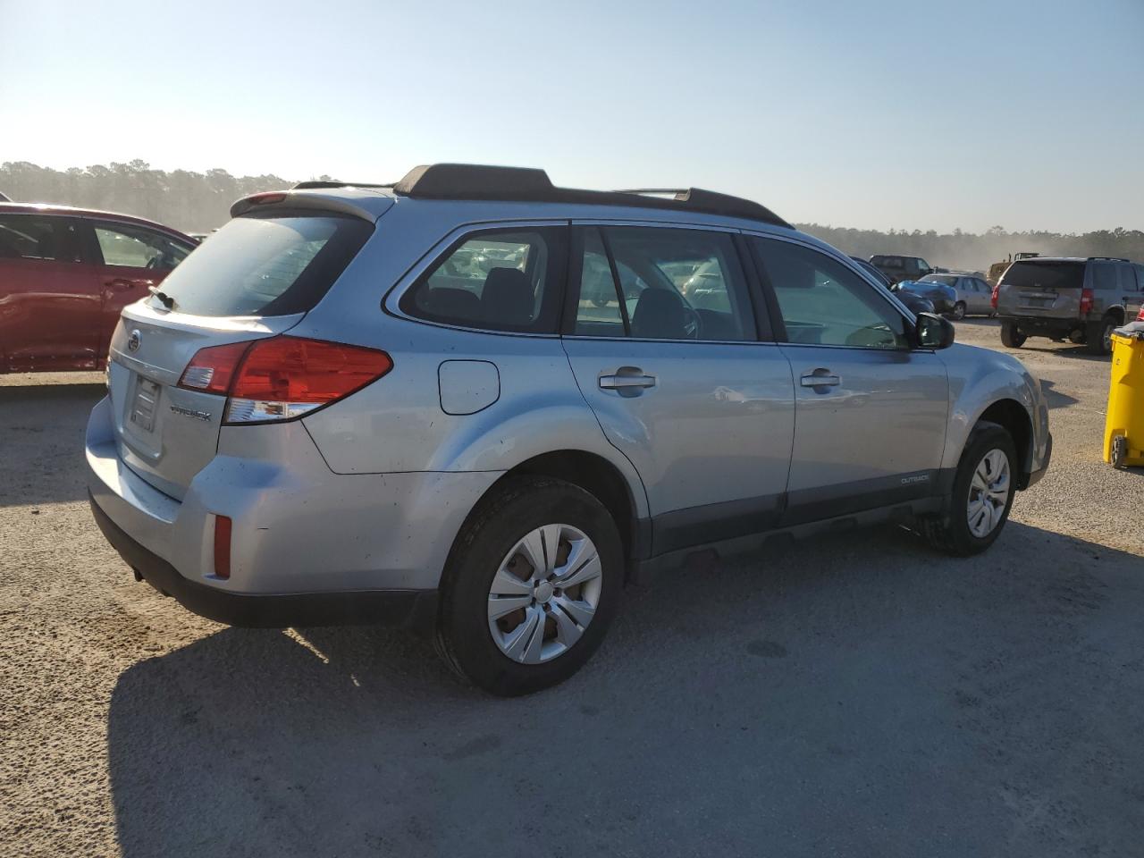 2013 Subaru Outback - Image 3
