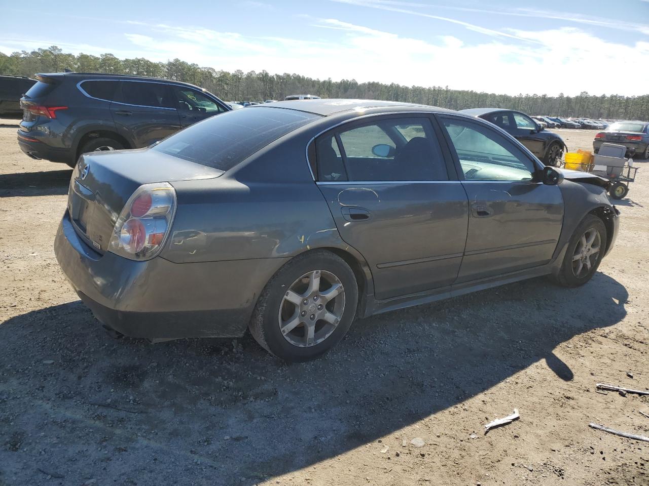 2005 Nissan Altima - Image 3