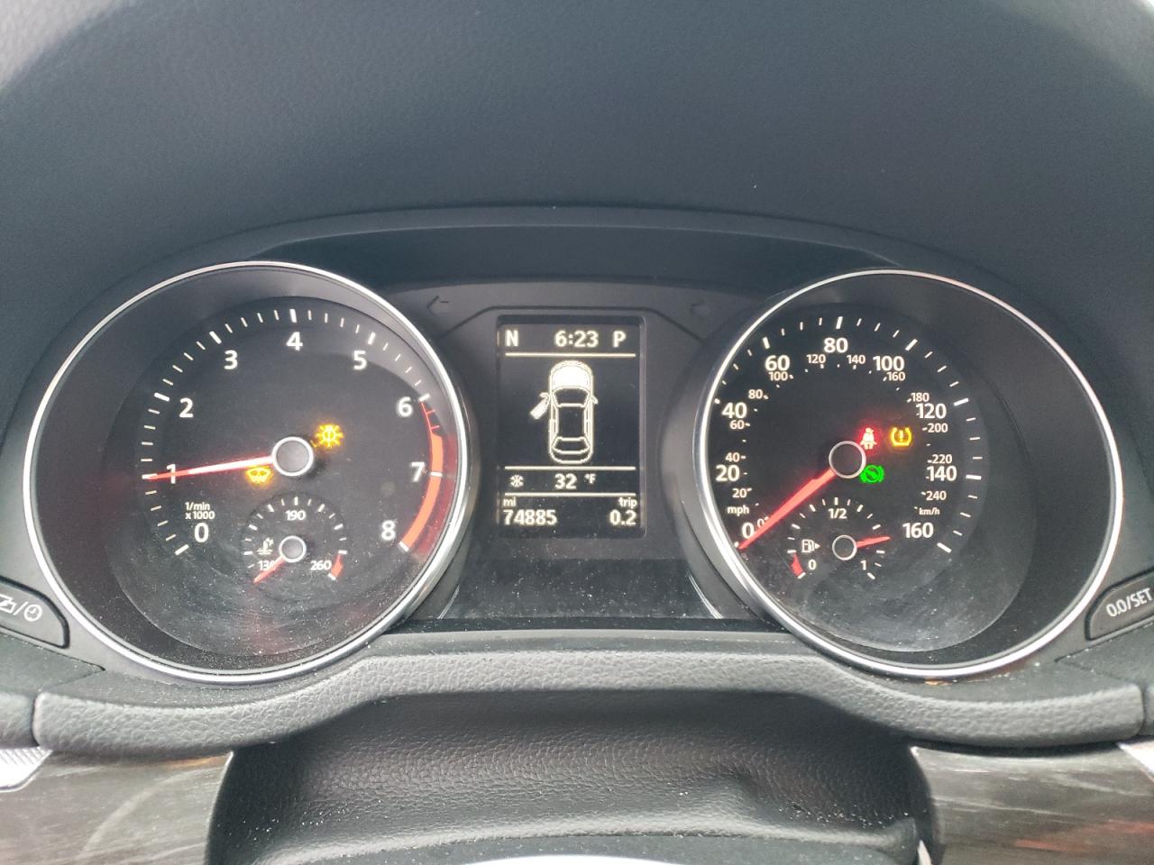 2017 Volkswagen Passat - Image 9