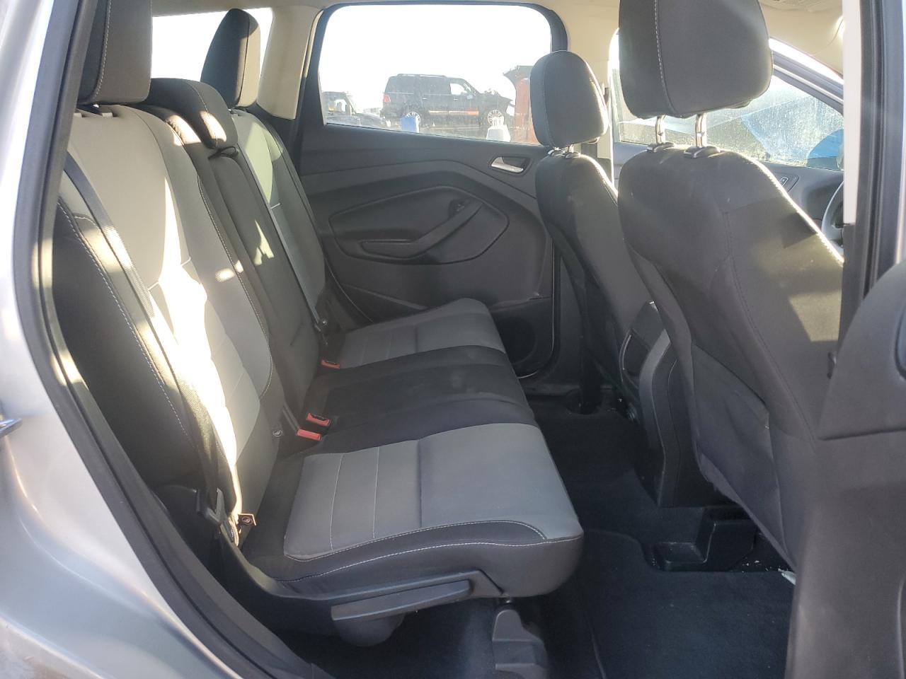 2015 Ford Escape - Image 11