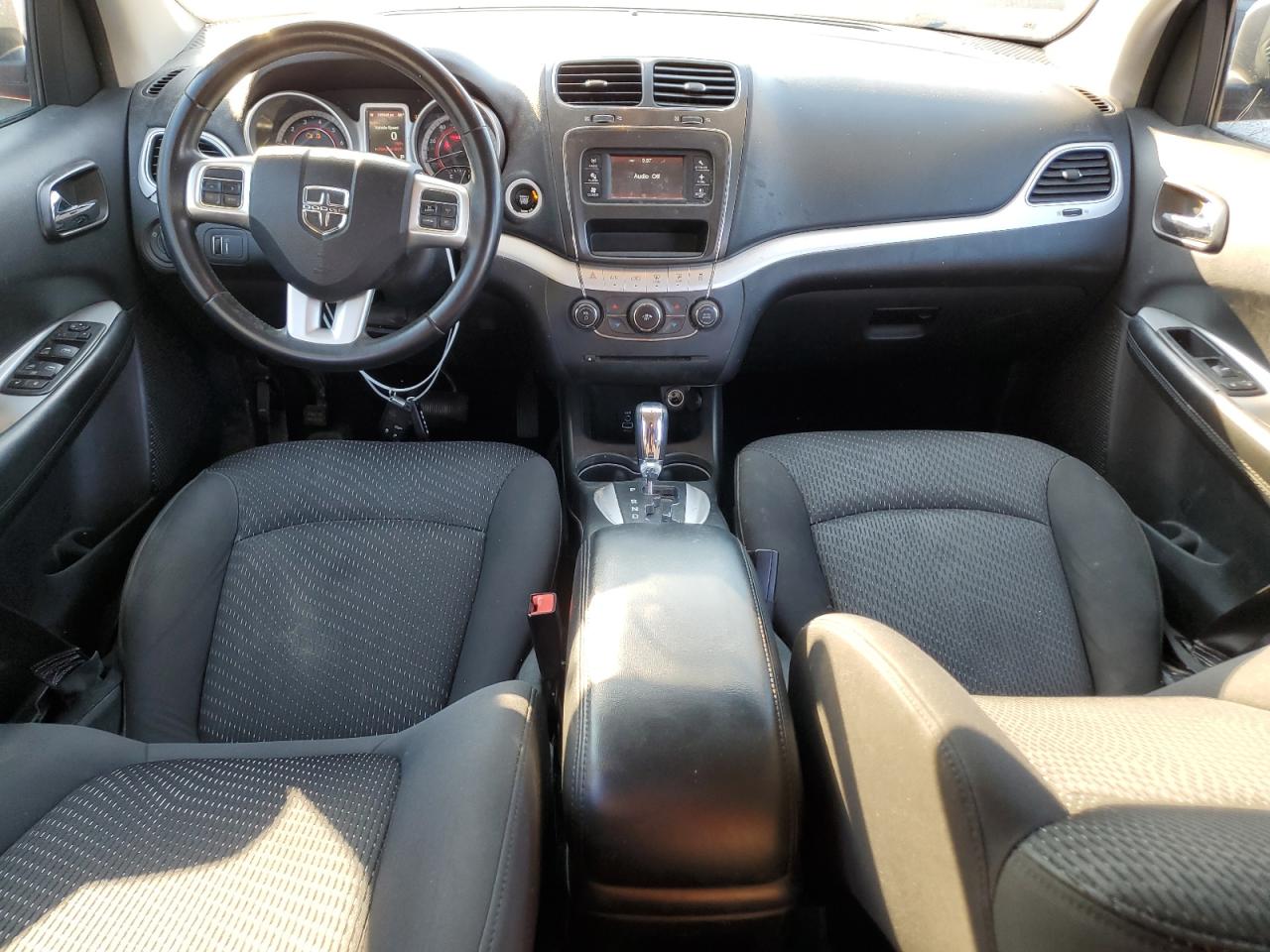 2018 Dodge Journey - Image 8